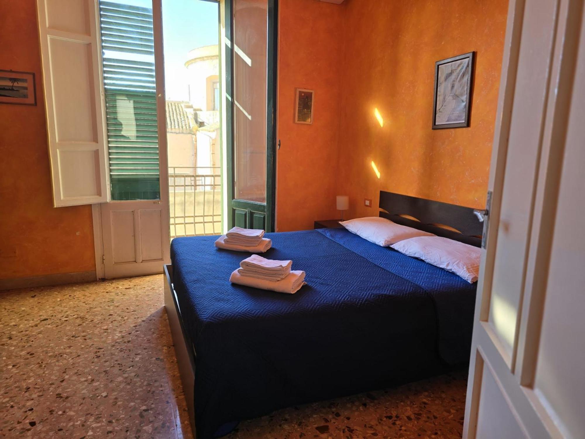 Casa Azzurra Appartement Trapani Buitenkant foto